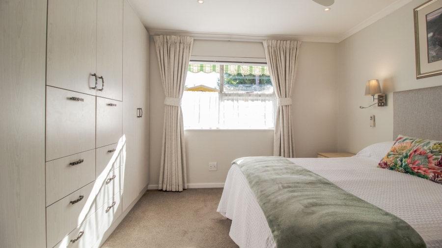 2 Bedroom Property for Sale in Pinelands Western Cape